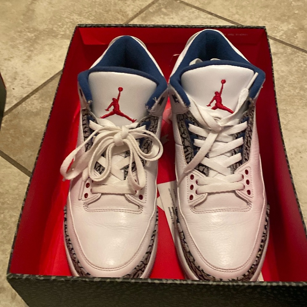 Air Jordan 3 Retro